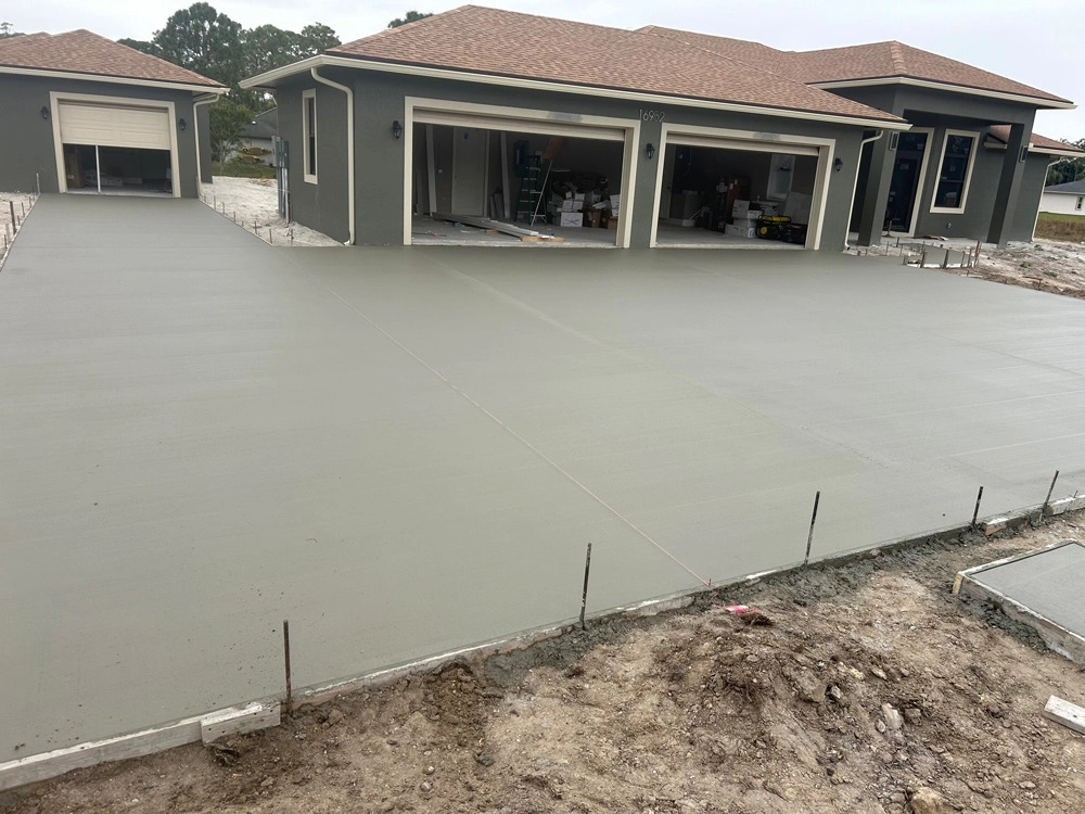 What Makes Concrete Driveways in Palm Beach County Last Longer